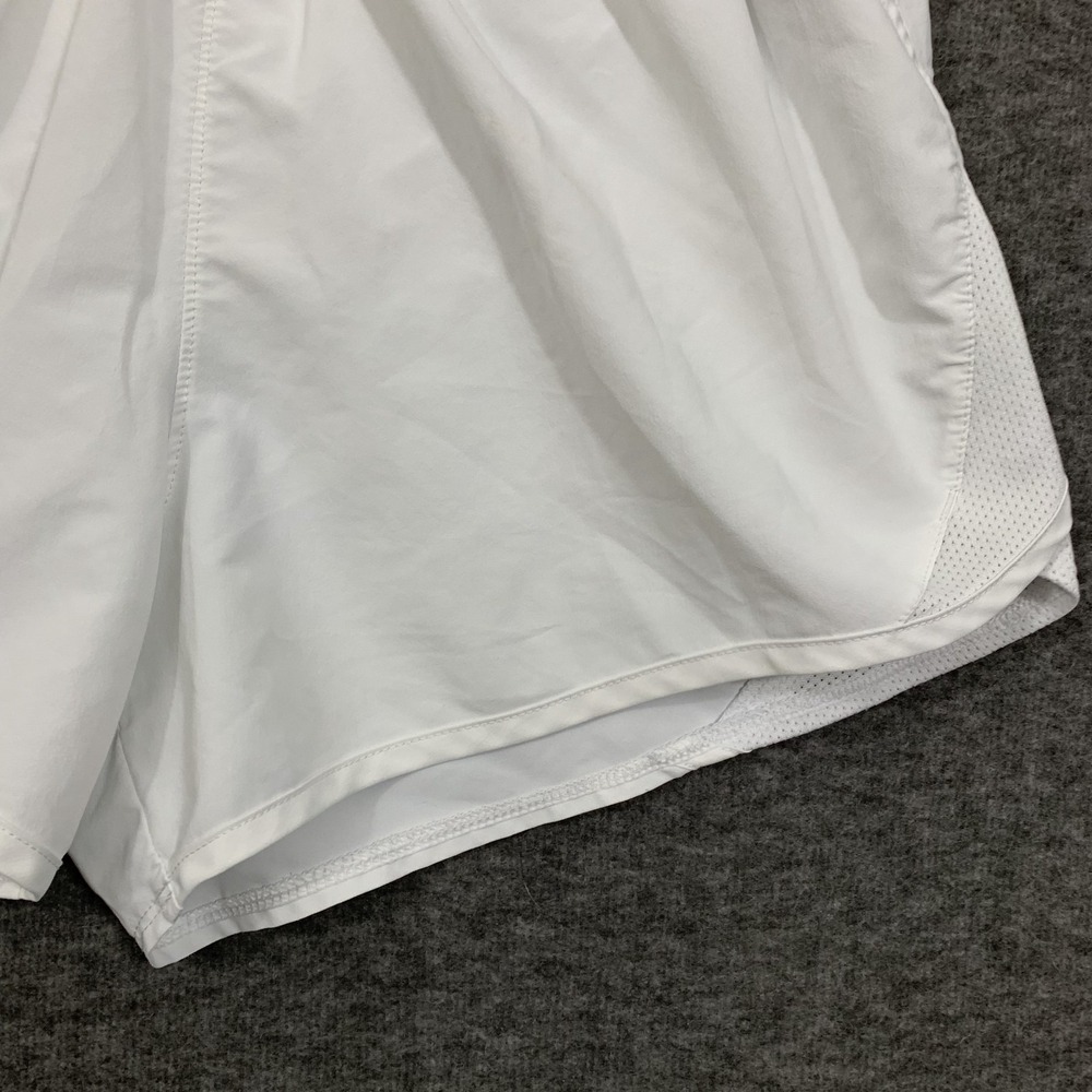 Under Armour Women's Fly By 2.0 Running Shorts White Size Medium Breathable 3.5" - Picture 5 of 16